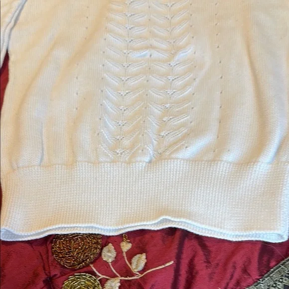 WHBM Elegant WHITE Sweater 3/4 Sleeves Beautiful Knit Design Band Bottom Sz M - Picture 3 of 8